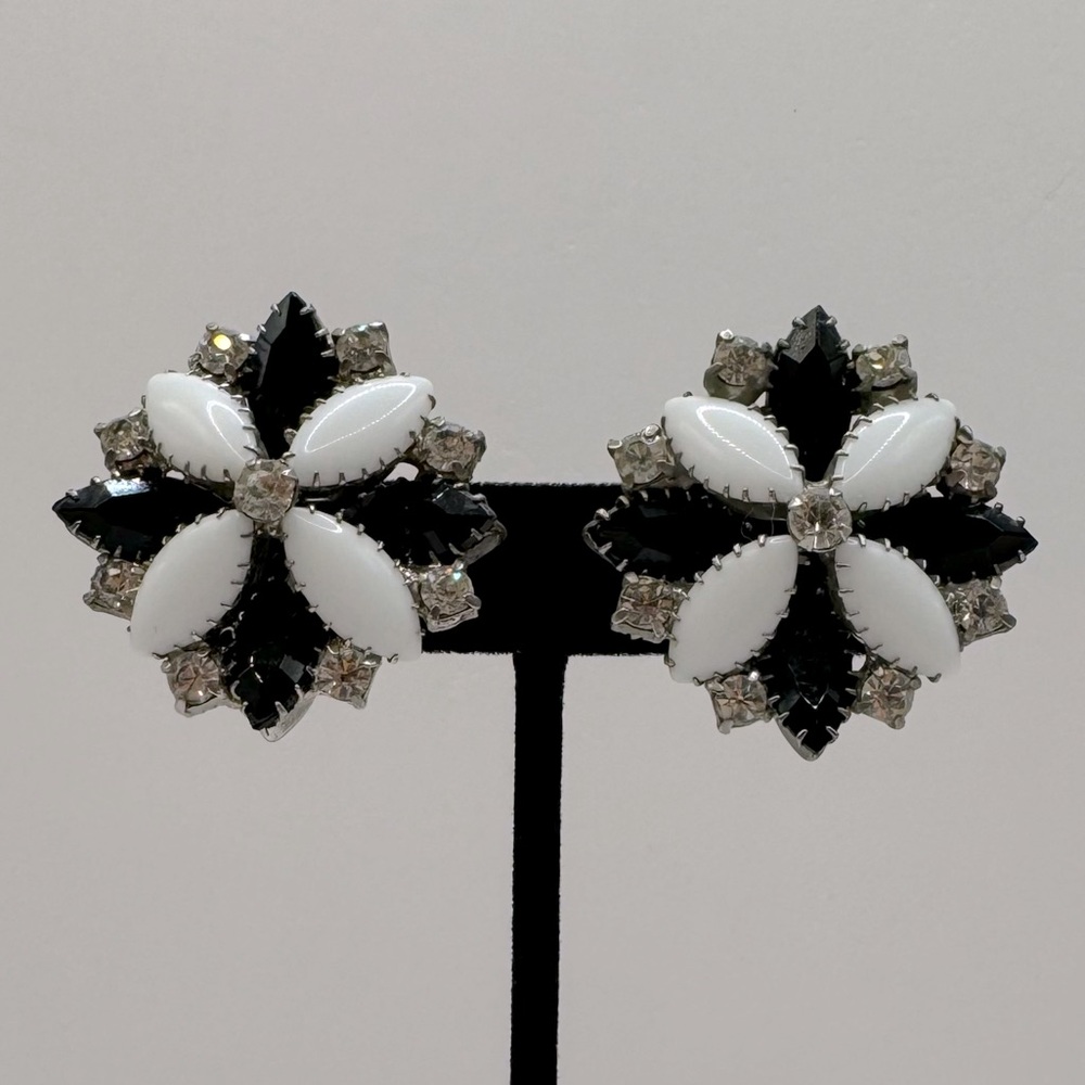 VINTAGE Large Crystal Milk Glass Clip-On Earrings